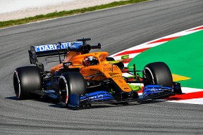 F1车队击败老对手詹姆斯，晋级之路一路高歌-爱游戏官网