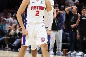 热火球星三分绝杀，全场观众热烈欢呼，精华计划解决这种自己.-爱游戏平台